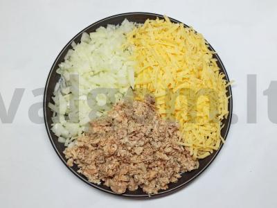 Gardžios žuvies salotos Žingsnis 1