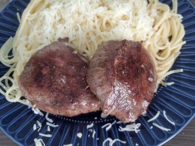 Pipirų kepsnys pagrindine nuotrauka