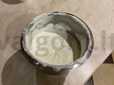Kreminis tortas su sviestiniu kremu Žingsnis 3