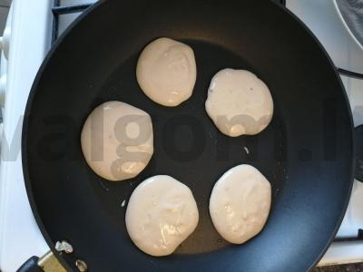 Jogurtiniai blyneliai Žingsnis 3