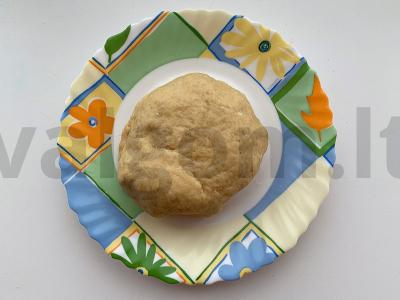 Švelnūs dešrelių suktinukai su varške Žingsnis 2