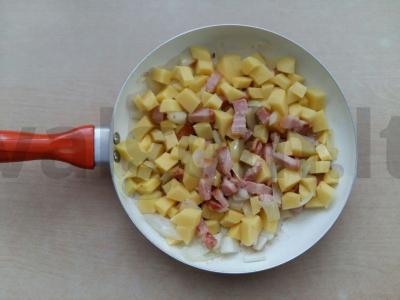 Lengvas rassolnik su sūriu, nededant kruopų Žingsnis 3