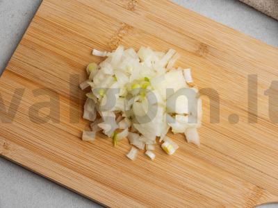 Šaldyta špinatų tyrės sriuba Žingsnis 2