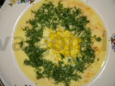 Sūrio sriuba yra puiki pagrindine nuotrauka