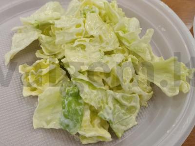 Salotos "Chicken Ryaba" su sūriu ir skrebučiais Žingsnis 3