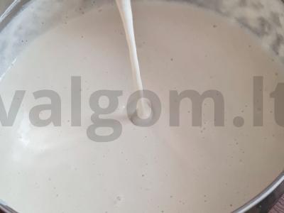 Mamos kefyro blynų receptas Žingsnis 3