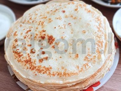 Mamos kefyro blynų receptas pagrindine nuotrauka