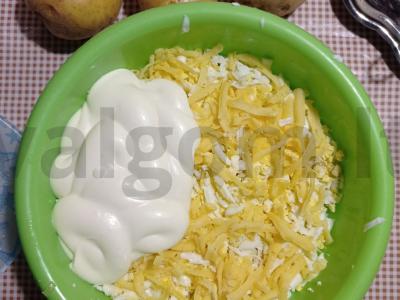 Salotos "Spring Delight" su vištiena ir sūriu Žingsnis 3