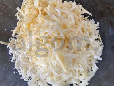 Sūrio ir varškės plokštainis. Žingsnis 2