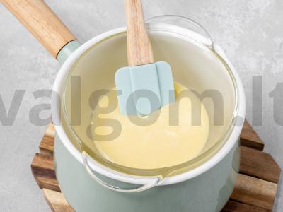 Braškės baltajame šokolade Žingsnis 1