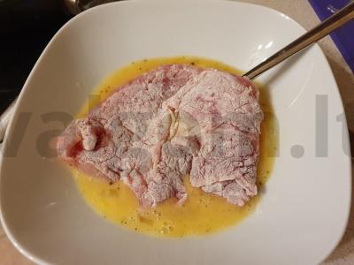 Kiaulienos šnicelis su fusilli makaronais Žingsnis 3