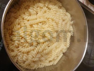 Kiaulienos šnicelis su fusilli makaronais Žingsnis 4