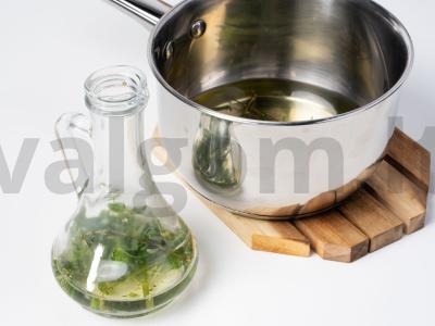 Kvapnus aliejus su Provanso žolelėmis Žingsnis 4
