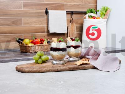 Sūrio pyragų putėsiai su varške pagrindine nuotrauka