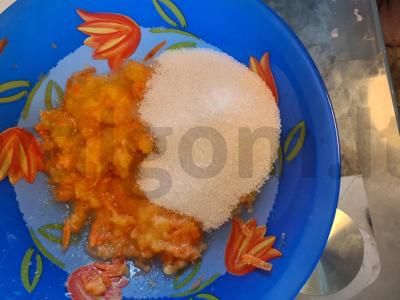 Moliūgų ir morkų keksas. Žingsnis 2