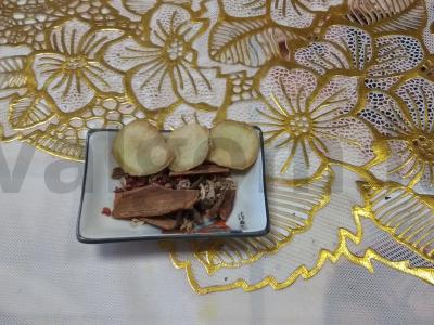 Imbiero arbata su rausvaisiais pipirais. Žingsnis 5