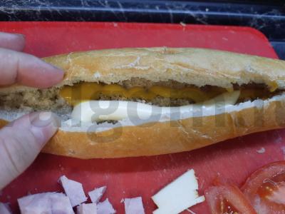 Gausus bagetas su naminiu kumpiu. Žingsnis 2