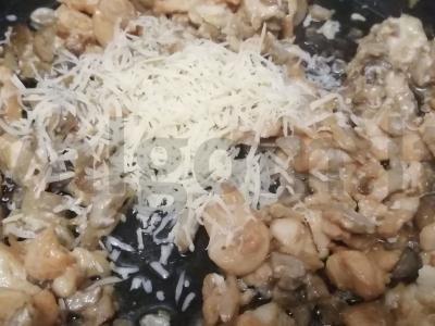 Įdaryti grybai "Po kepurėle" Žingsnis 4