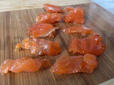 Kepti suktinukai su raudona žuvimi Žingsnis 2