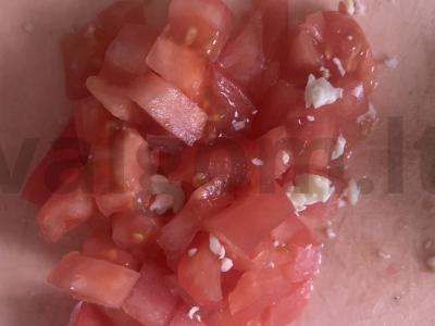 Karšti sumuštiniai su dešra, sūriu ir pomidorais Žingsnis 3