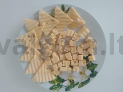 Naminis maasdamo sūris iš karvės pieno pagrindine nuotrauka