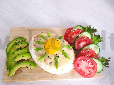Dietinis khachapuri pagrindine nuotrauka