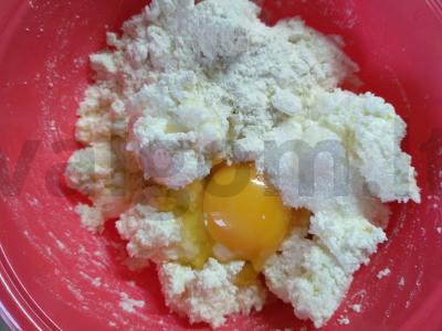 Sūrio pyragaičiai su traškia plutele Žingsnis 1