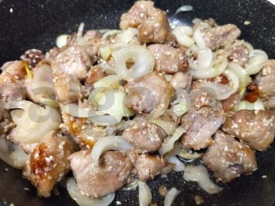 Kiauliena sojų padaže su česnakais Žingsnis 7