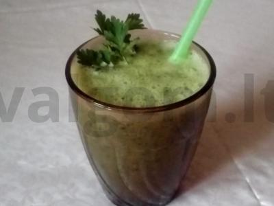 Petražolių, kivių, medaus ir žaliosios arbatos kokteilis pagrindine nuotrauka