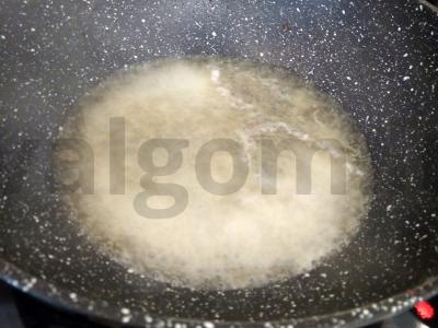 Jautiena su džiovintomis slyvomis Žingsnis 2