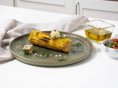 Kukurūzai ir kalendros pagrindine nuotrauka