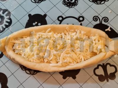 Hachapuri Adžarijos stiliaus su suluguni Žingsnis 5