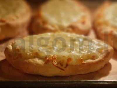 Hachapuri Adžarijos stiliaus su suluguni Žingsnis 6