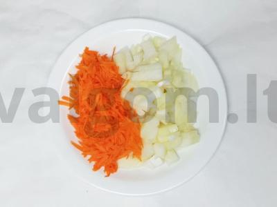 Sultingos įdarytos paprikos su jautiena Žingsnis 1