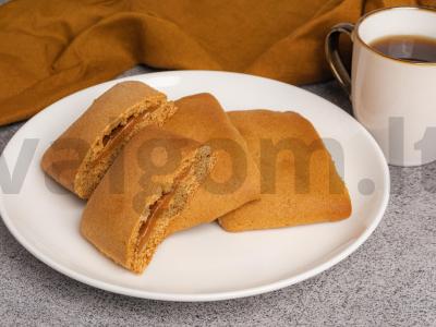 Tula meduoliai su virintu sutirštintu pienu pagrindine nuotrauka