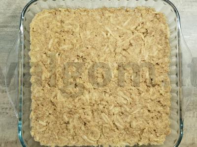 Veganiškas pyragas su karameliniais obuoliais ir riešutais Žingsnis 3