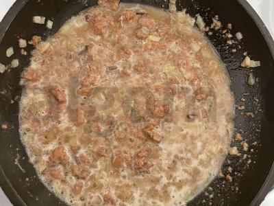 Makaronai su flotsam stiliaus troškiniu Žingsnis 2