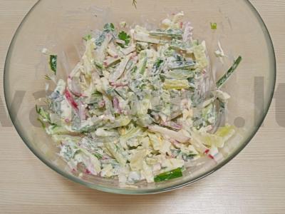 Žaliosios salotos su kiaušiniu ir ridikėliais Žingsnis 4