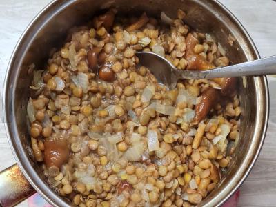 Lęšiai su grybais ir svogūnais Žingsnis 1