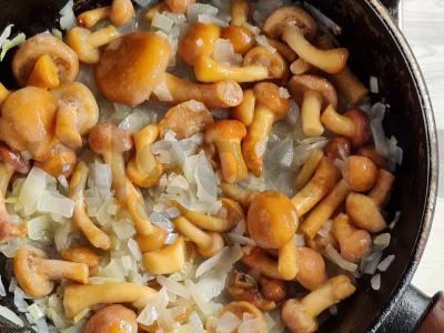 Lęšiai su grybais ir svogūnais Žingsnis 3