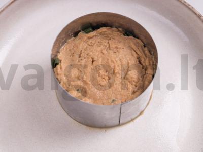 Žuvies pašteto salotos su alyvuogėmis Žingsnis 7