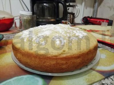 Bananų keksas pagrindine nuotrauka