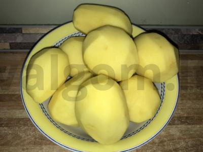 Namuose keptos bulvės Žingsnis 1