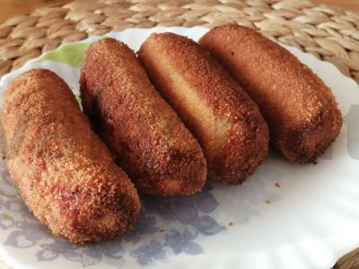 Dešrelės apvoliotos duonoje "Crispy" Žingsnis 7
