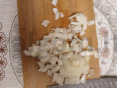 Vištienos kepenėlės, troškintos grietinėje Žingsnis 1