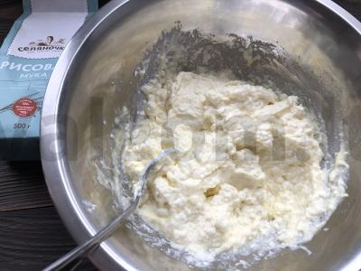 Sūrio pyrago širdelės su džemu Žingsnis 1