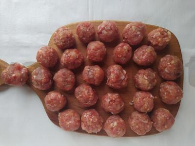 Sodri sriuba su mėsos kukuliais ir brokoliais Žingsnis 2