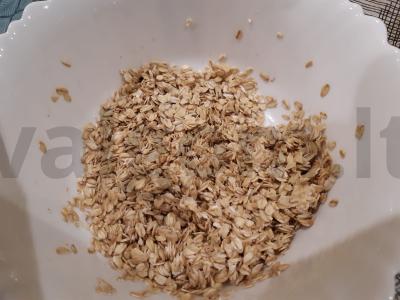 Sveikas avižų ir obuolių pyragas be miltų Žingsnis 1