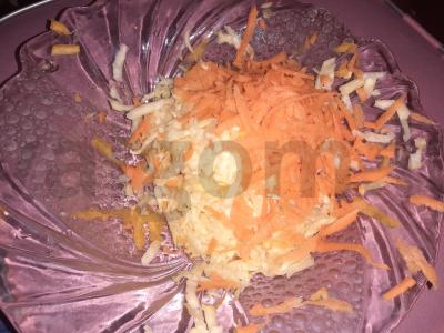 Moliūgų, morkų, ropių ir obuolių vitaminų salotos Žingsnis 3