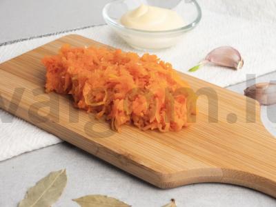 Mandarinų užkandis su sūriu. Žingsnis 1